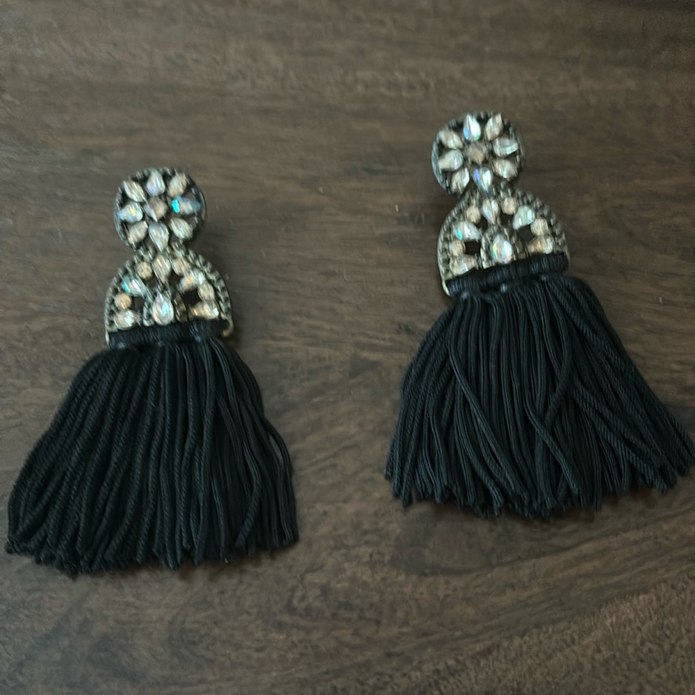 Women’s Dress Earrings